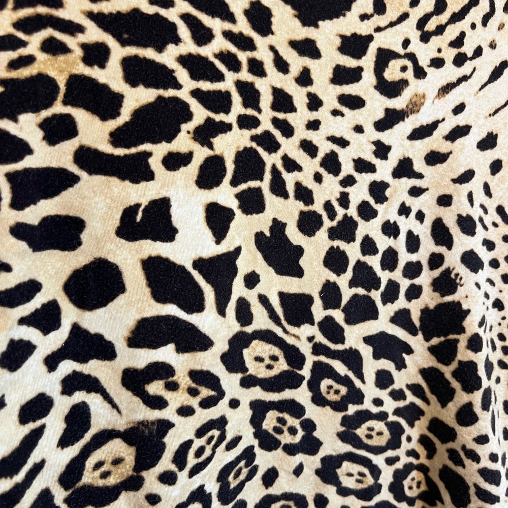 Mock Neck Animal Print Top - Picture 2 of 4